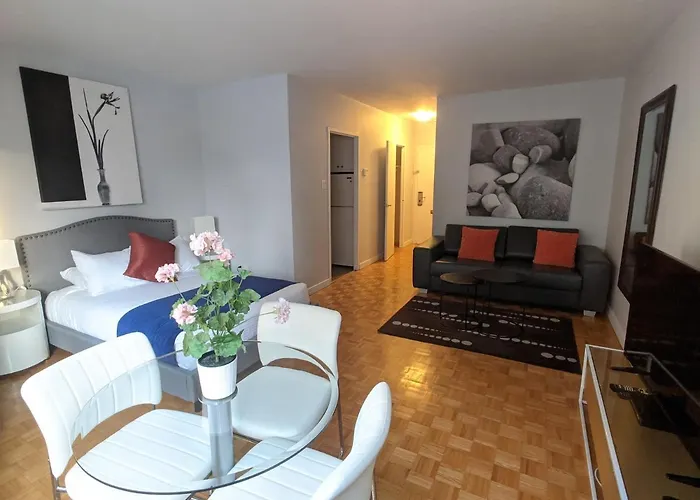 Trylon Appartements Hotel